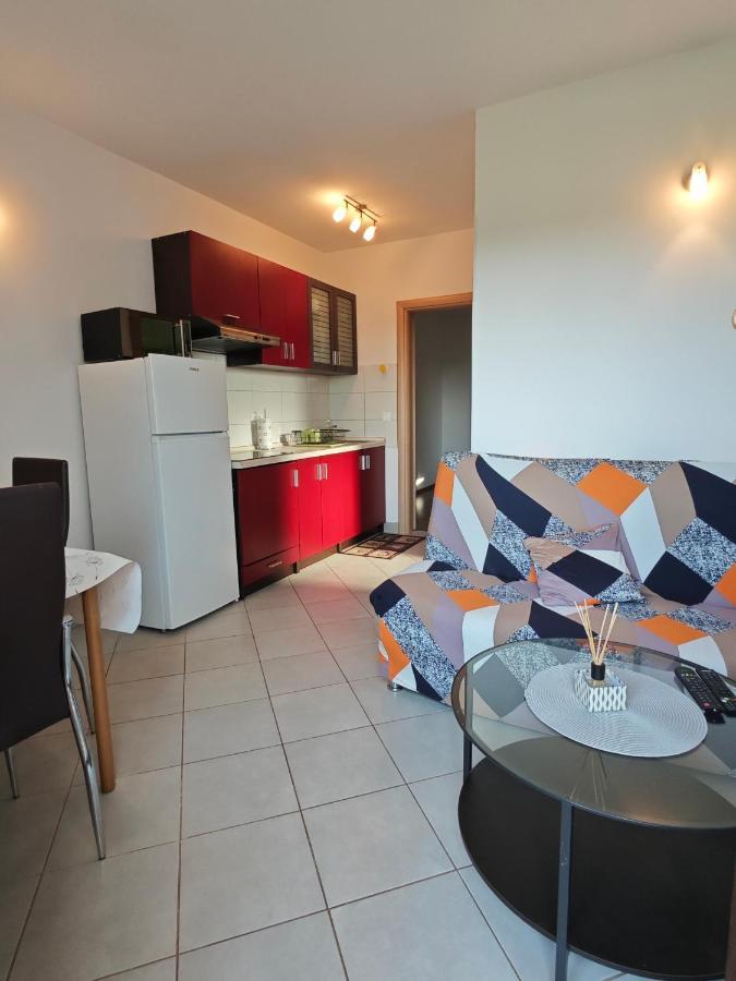 Apartments Bevanda Bale Eksteriør billede